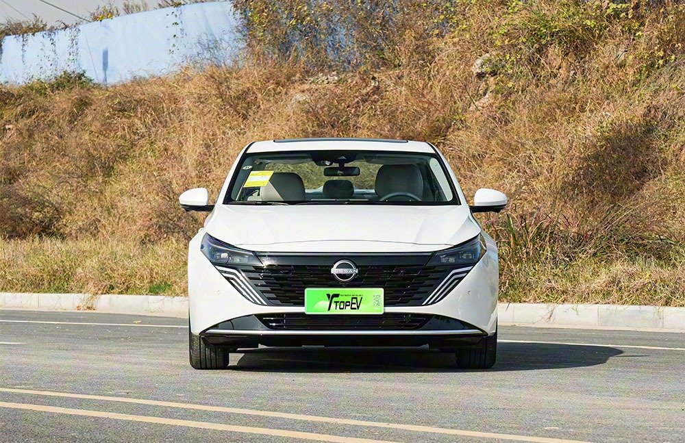 imgi_3_1_3(40) Nissan Teana 2026– Factory Price From China | Electric Vehicle Import France - Image 1