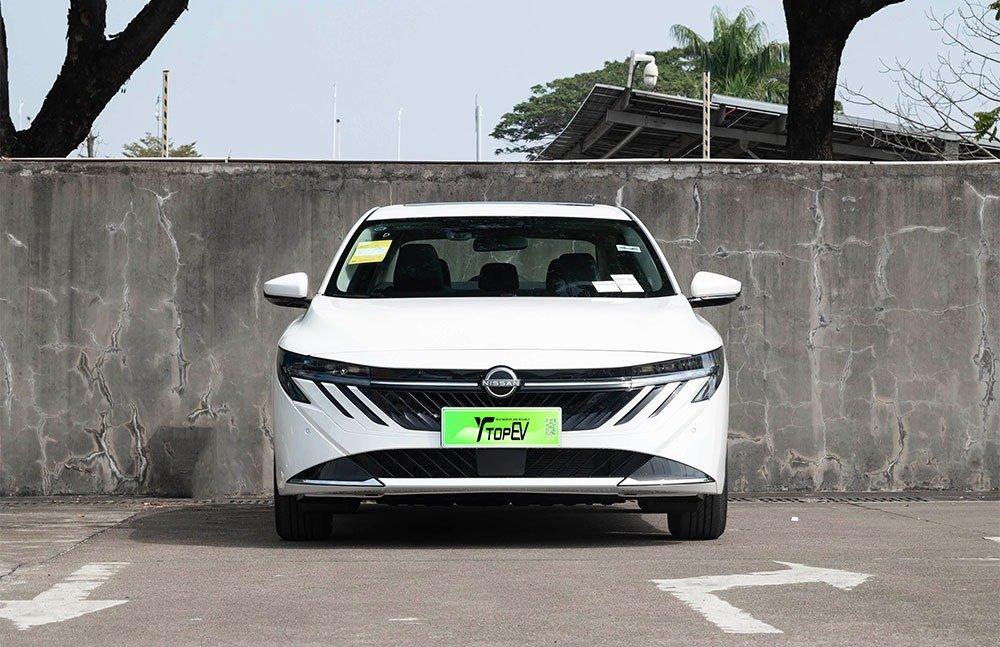 imgi_3_1_3(81) (1) Nissan Sylphy 2026– Ready for Export From China | Buy Direct From China - Image 1