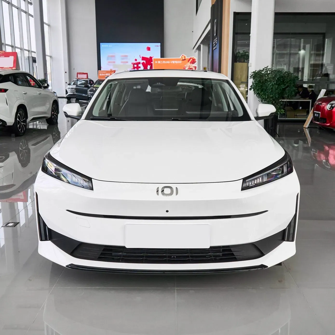 imgi_95_Changan-Nevo-Qiyuan-A05-Ternary-Lithium-Battery-145km-New-Used-Car Changan Nevo Qiyuan A05 New Hybrid 4-Door 5-Seat Vehicle Electric Auto Car– Ships Worldwide From China | Best Price From China - Image 1